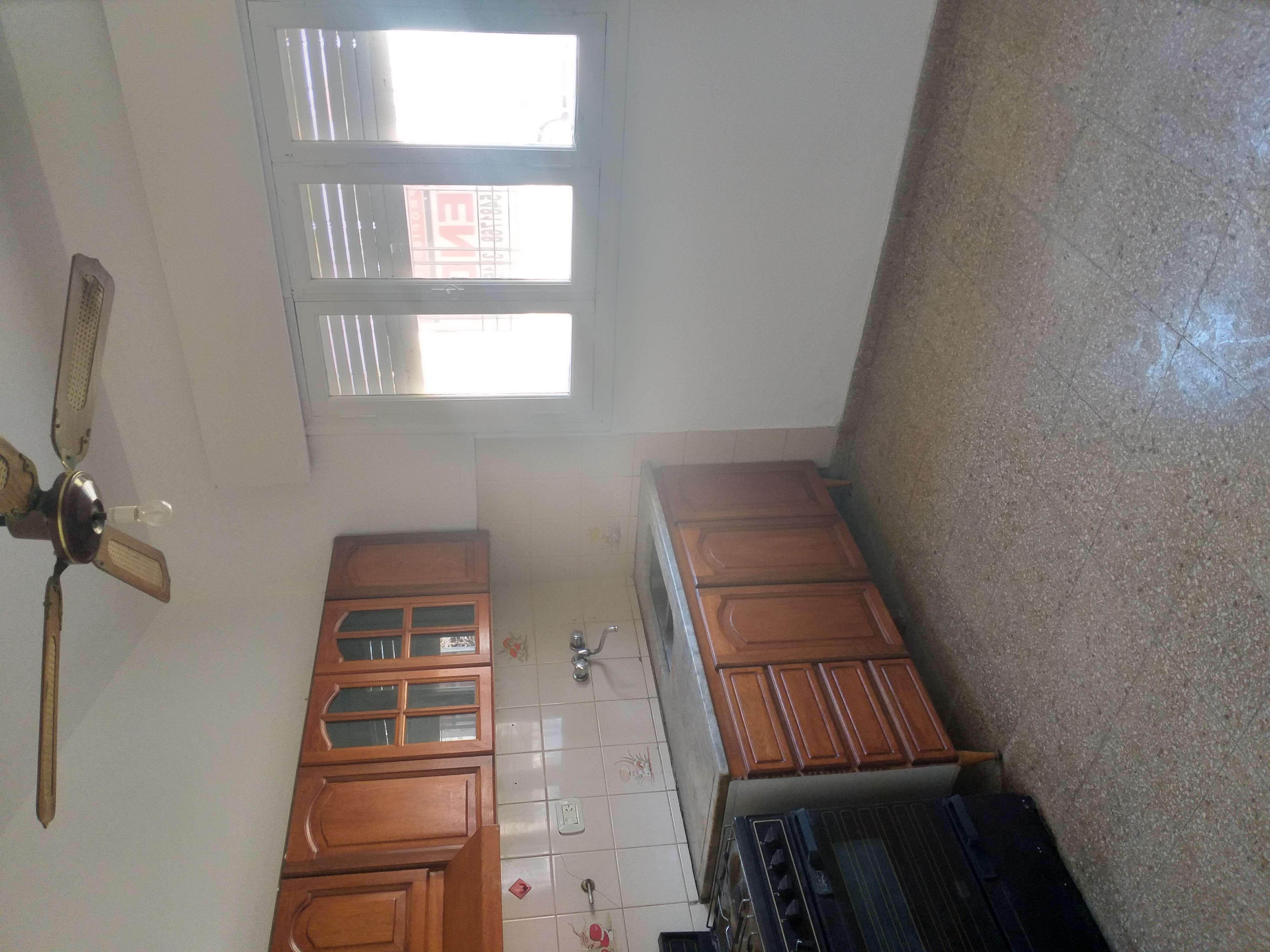 VENDO CASA 3 dormitorios    Depatamento 2 dormitorios (independientes) U$S 79.000