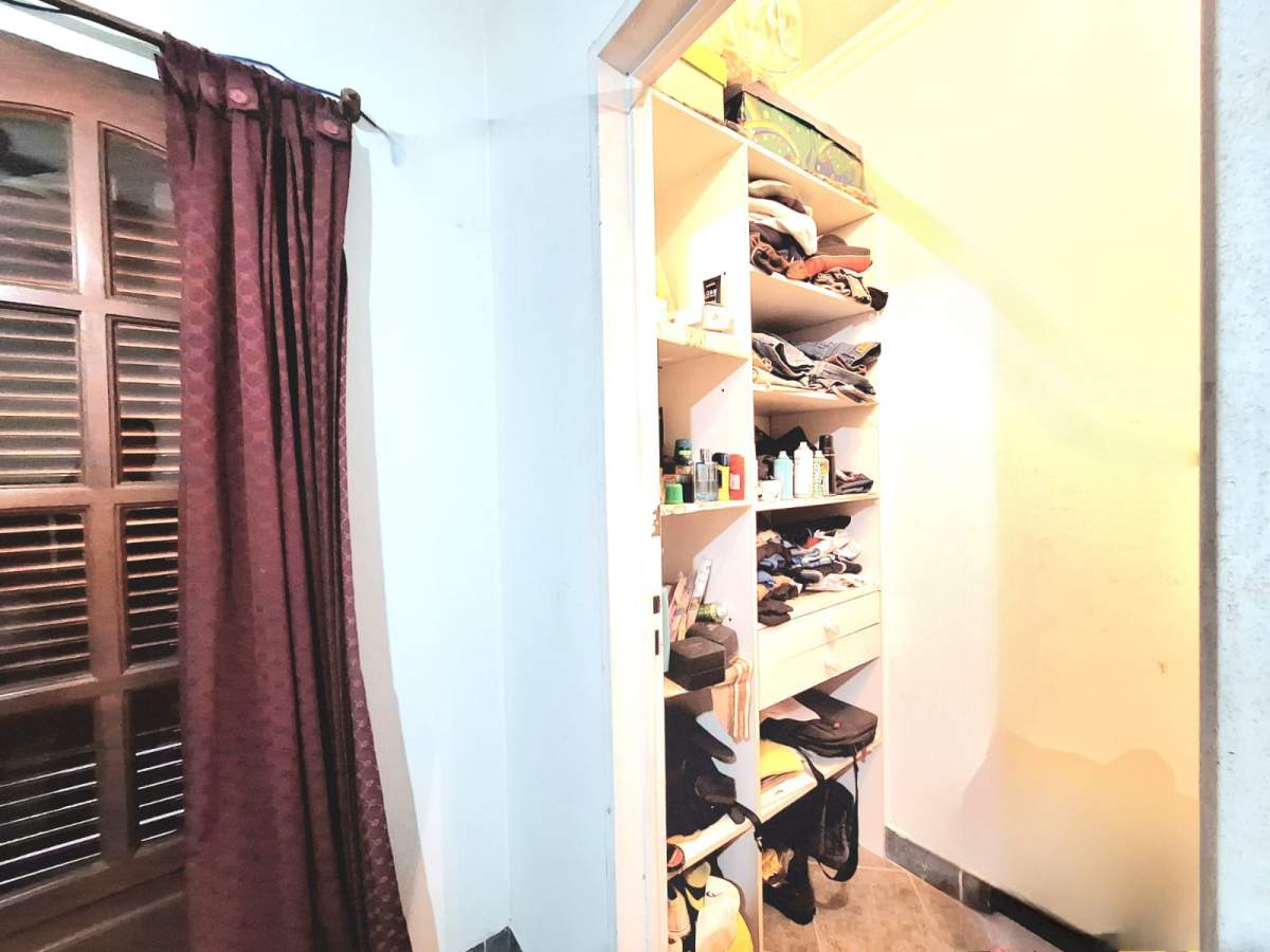 VENTA CASA CRISOL SUR 4 DORM COCHERA APTA CRÉDITO