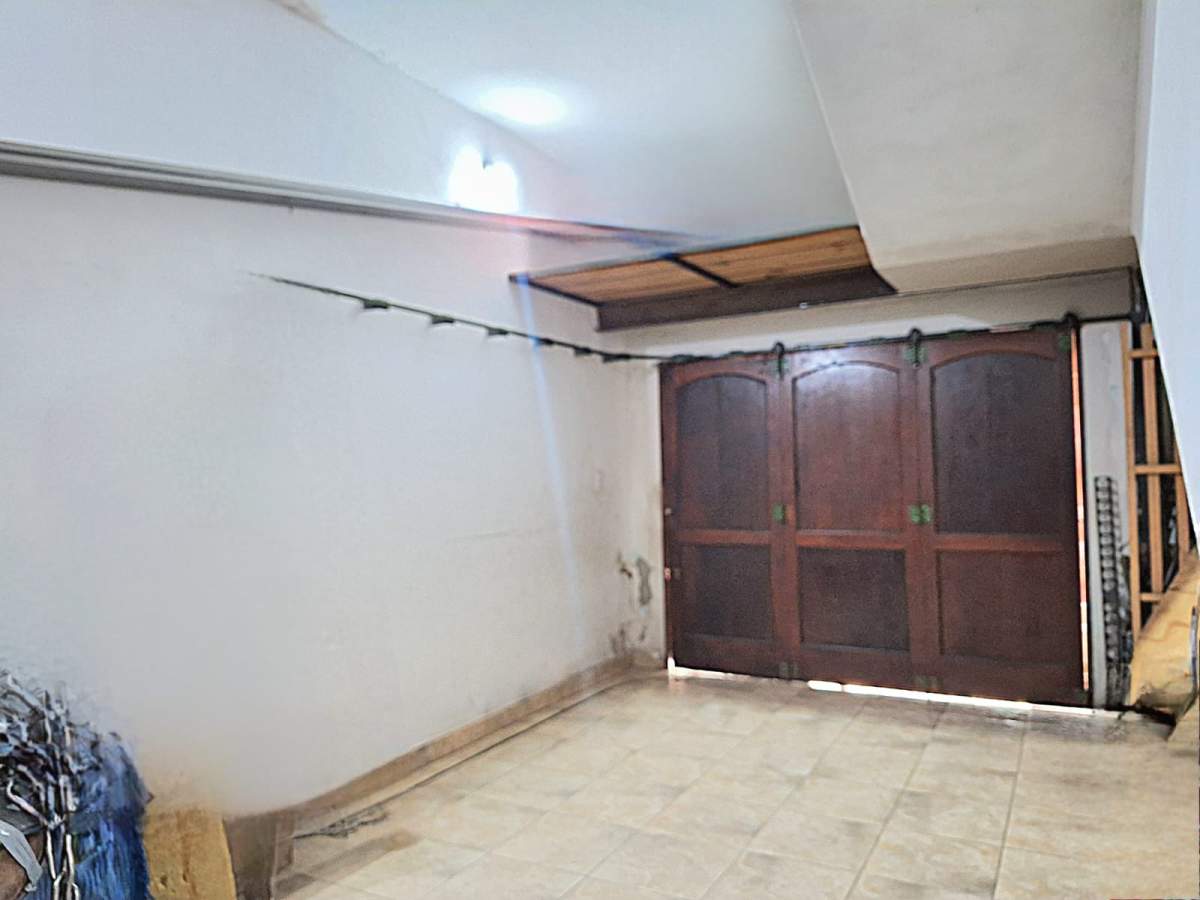 VENTA CASA CRISOL SUR 4 DORM COCHERA APTA CRÉDITO