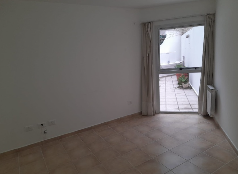 VENDA DE DEPTO CALLE 9 DE JULIO