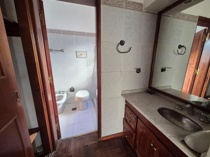 Alquiler Villa Allende Golf casa cuatro dormitorios pileta parque