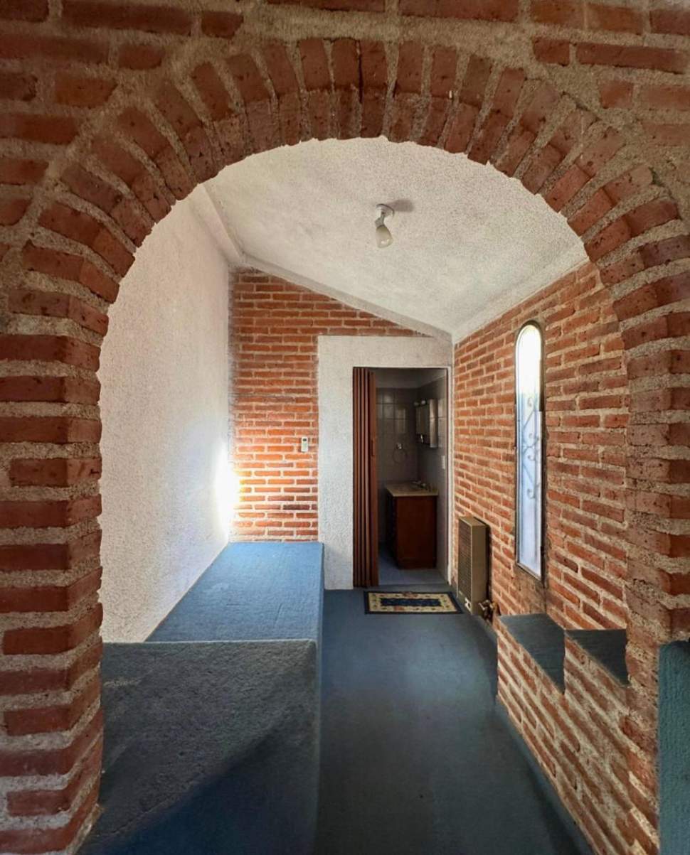 EN VENTA CASA DE 4 DORMITORIOS SECTOR CENTRO RIO CUARTO