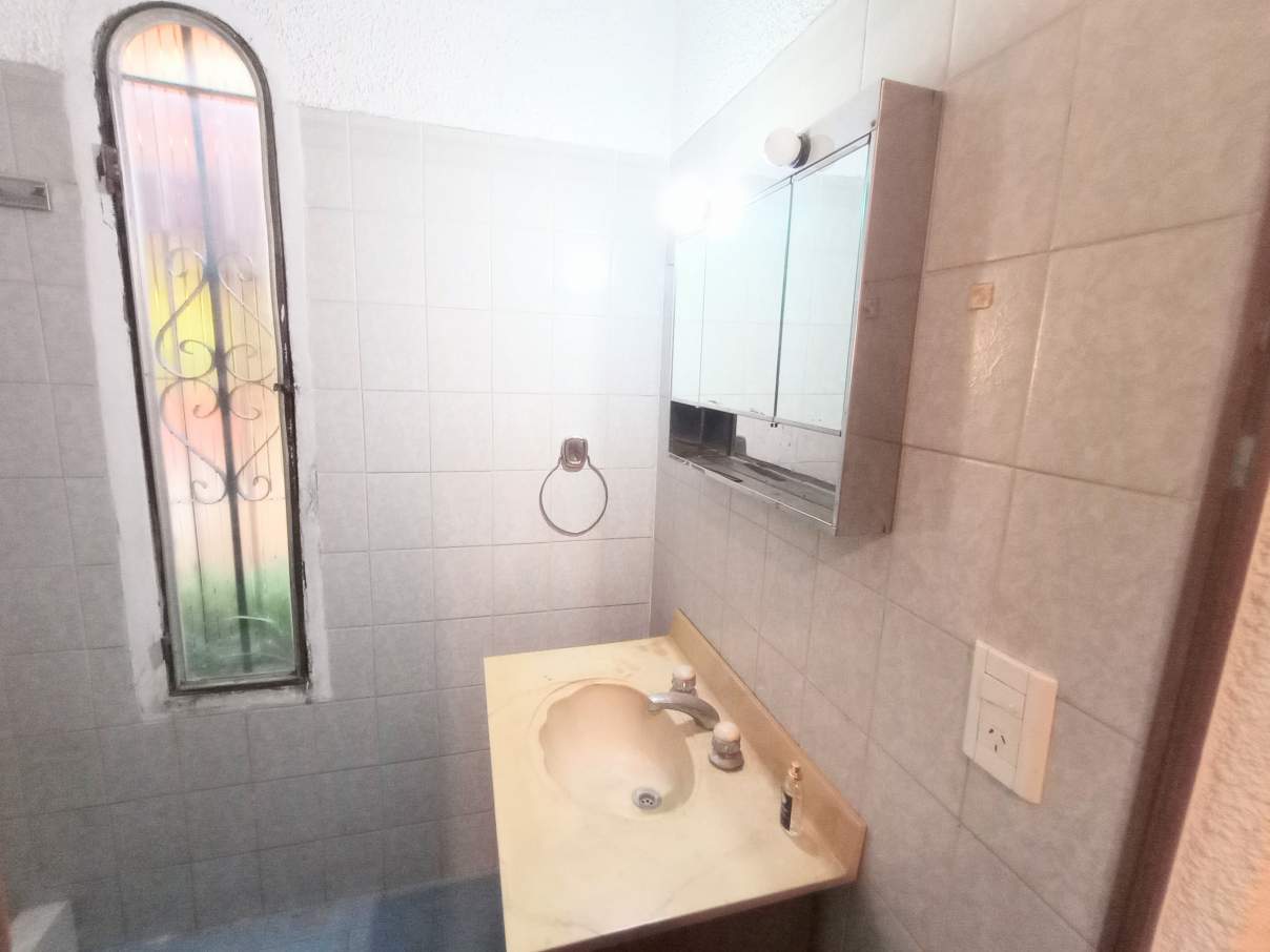 EN VENTA CASA DE 4 DORMITORIOS SECTOR CENTRO RIO CUARTO