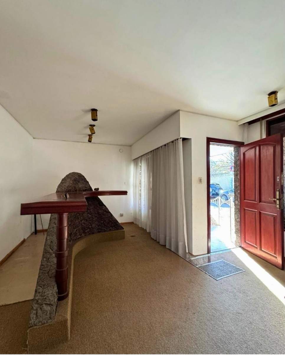 EN VENTA CASA DE 4 DORMITORIOS SECTOR CENTRO RIO CUARTO