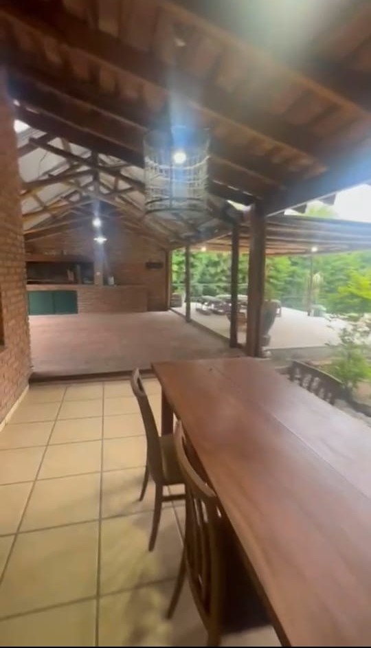Alquiler Permanente o Temporal Mensual Amoblada Casa Villa Warcalde 4 Dormitorios