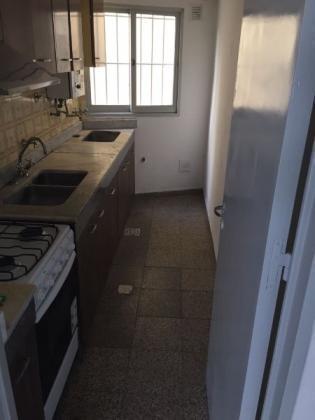B° DUCASSE  - 2 DORMITORIOS CON BALCON-