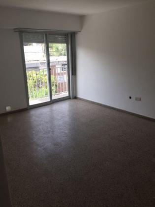 B° DUCASSE  - 2 DORMITORIOS CON BALCON-
