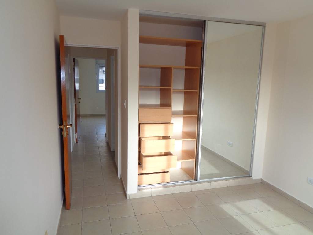 Barrio Cofico - Excelente Departamento de Categoría de 2 Dormitorios, Amplio con Balcón, Patio y Terraza Amplia con Asador y Solárium