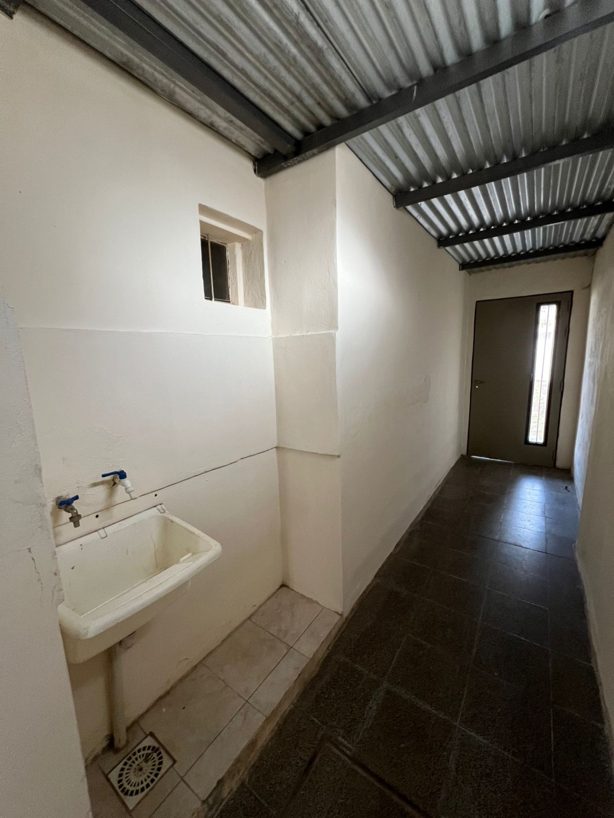 B DON BOSCO DE HORIZONTE -CASA DOS DORMITORIOS EN ALQUILER -
