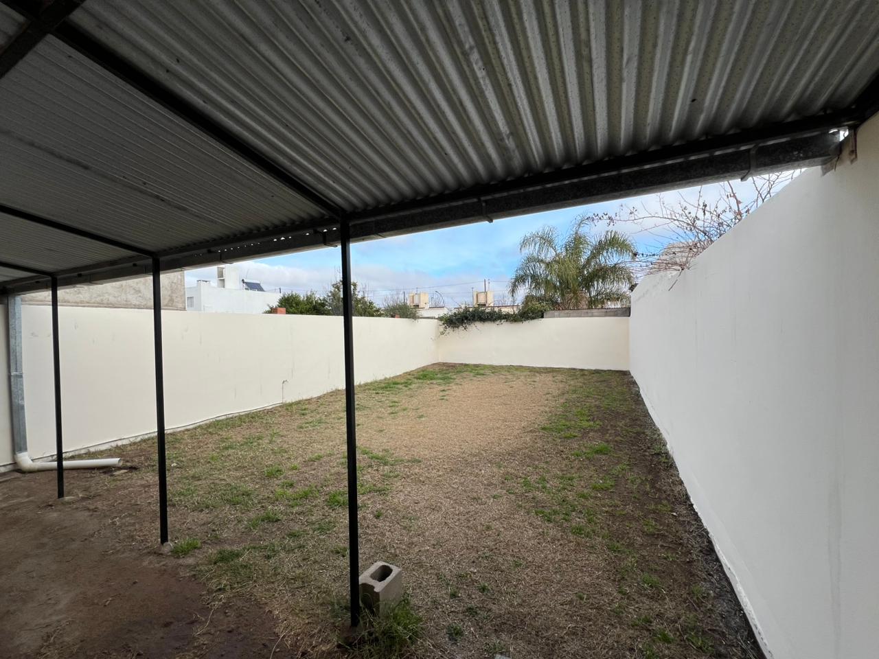 B DON BOSCO DE HORIZONTE -CASA DOS DORMITORIOS EN ALQUILER -
