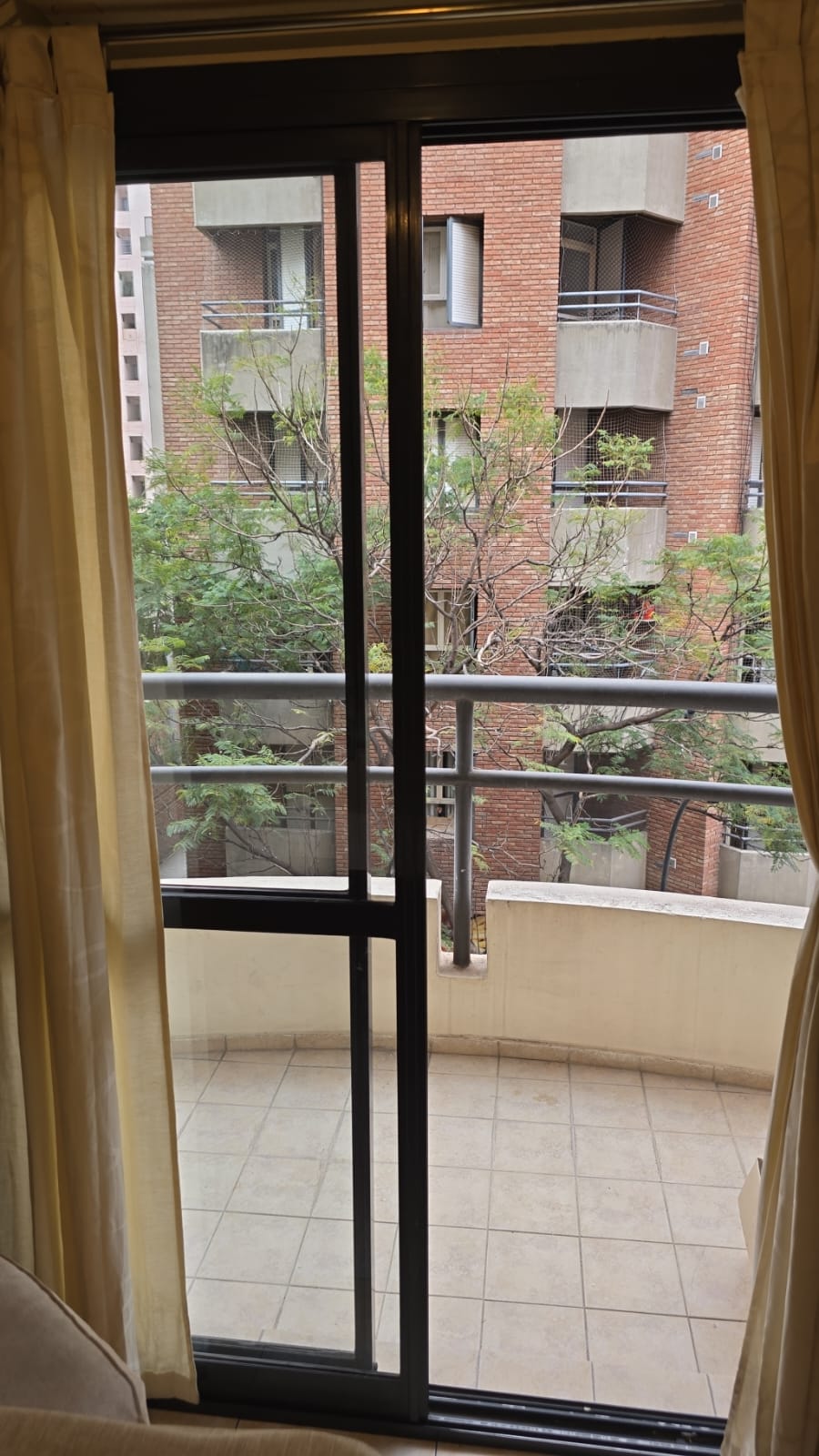Dpto. 1 dorm. 1 baño. Balcón. B Nueva Cordoba.