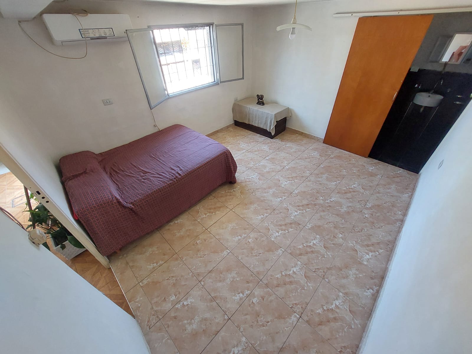 VENTA CASA FAMILIAR EN ZONA SUR