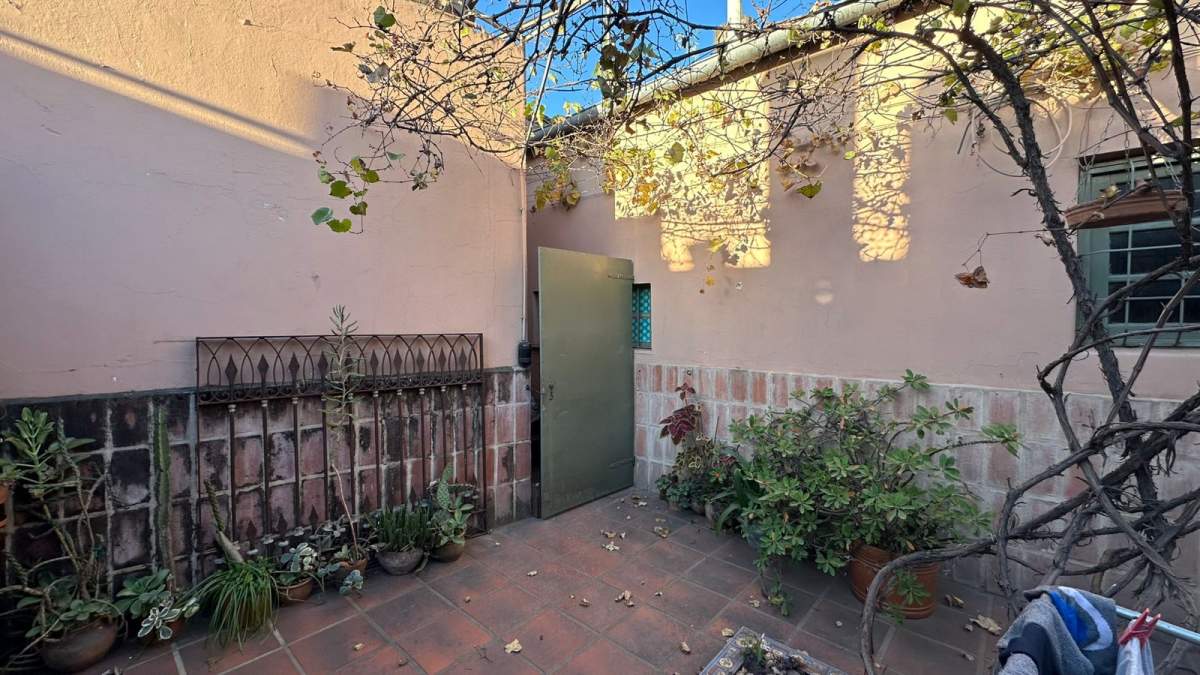 Vendo Propiedad Terreno Exclusivo Frente a Mujer Urbana