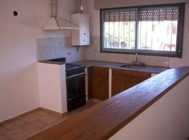 DPTO EN ALQUILER B POETA LUGONES