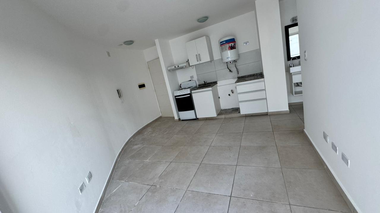 ALQUILER DEPARTAMENTO 1 DORMITORIO CON BALCON A METROS DEL QUINTO CENTENARIO