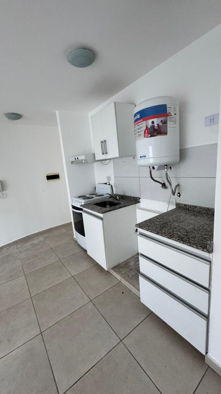 ALQUILER DEPARTAMENTO 1 DORMITORIO CON BALCON A METROS DEL QUINTO CENTENARIO