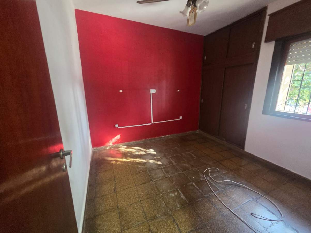 YOFRE - MARTIN ALLENDE 1438 - CASA 2 DORMITORIOS EN ALQUILER