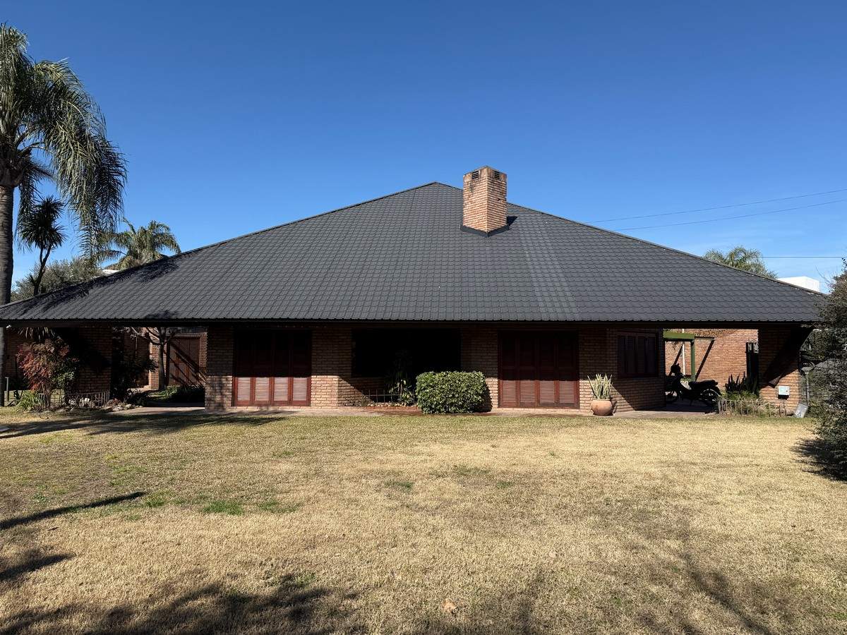 Casa en venta en Granja de Funes