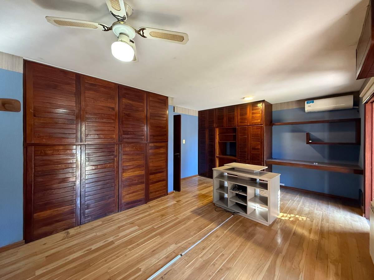 Casa en venta en Granja de Funes