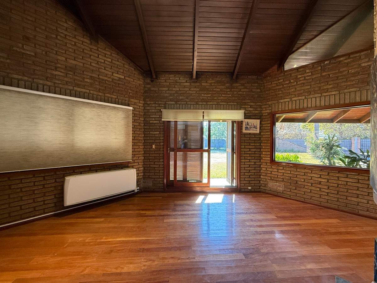 Casa en venta en Granja de Funes