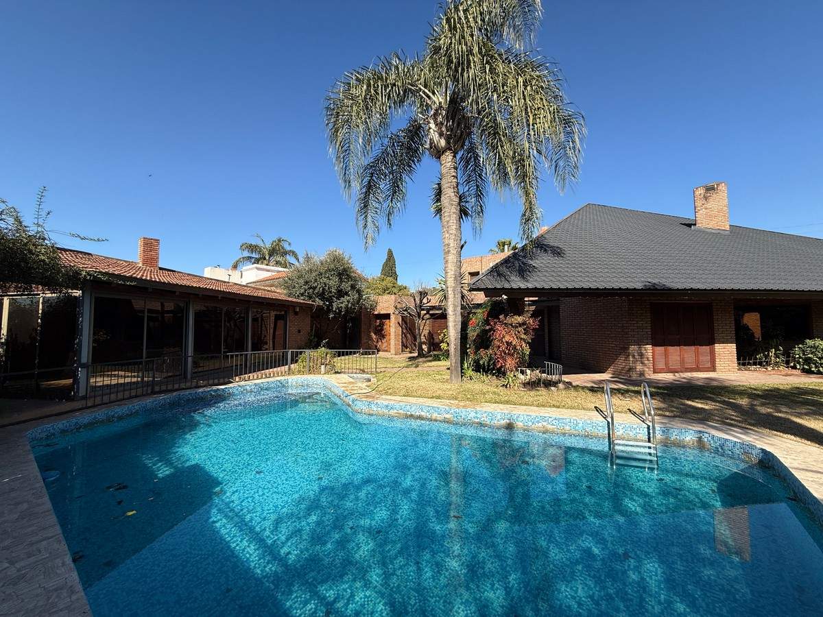 Casa en venta en Granja de Funes