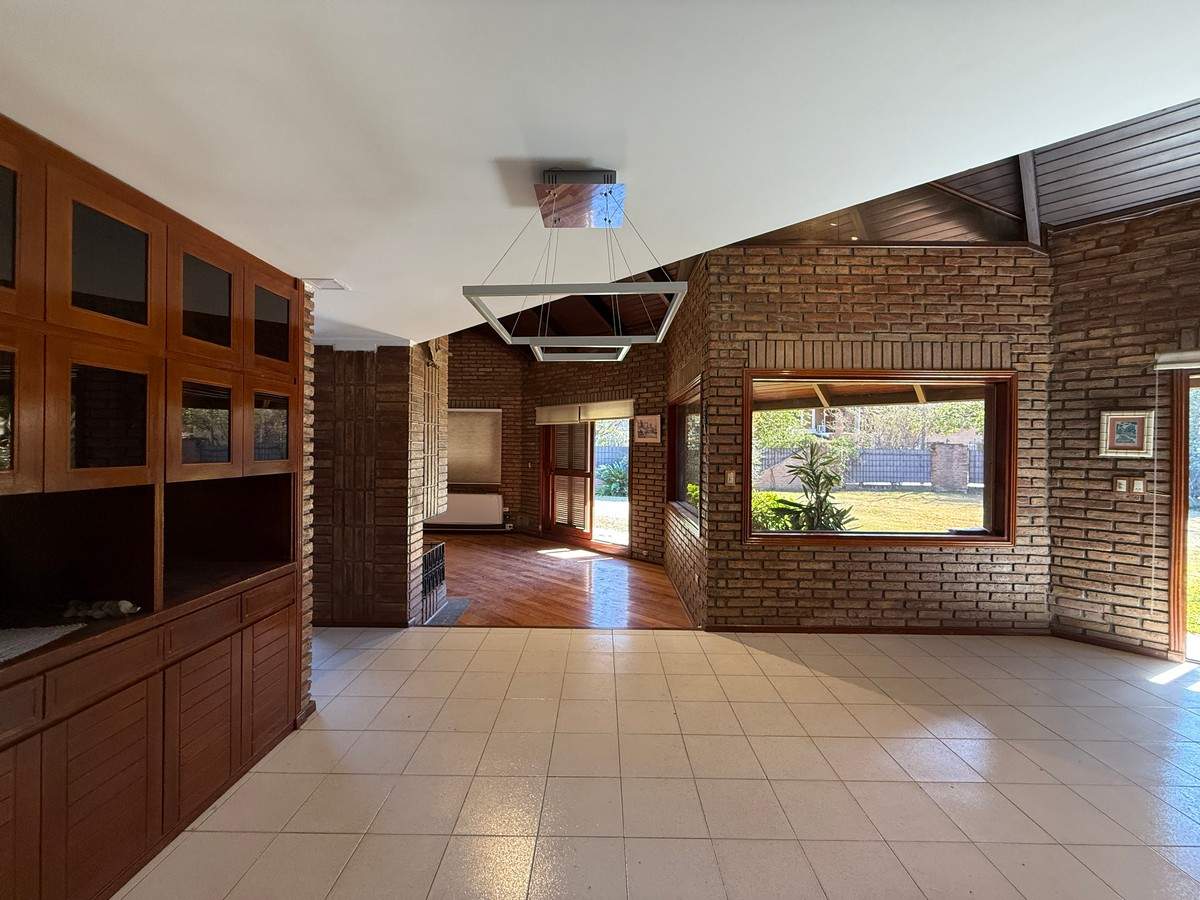 Casa en venta en Granja de Funes