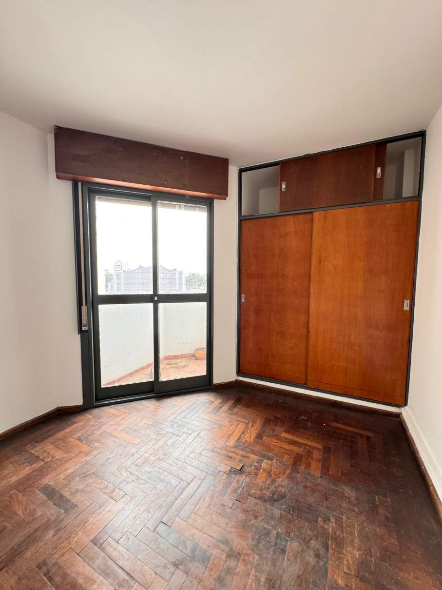 CENTRO A MTS DE BARRIO GRL PAZ - 1 DORMITORIO CON BALCON. CONOCELO!