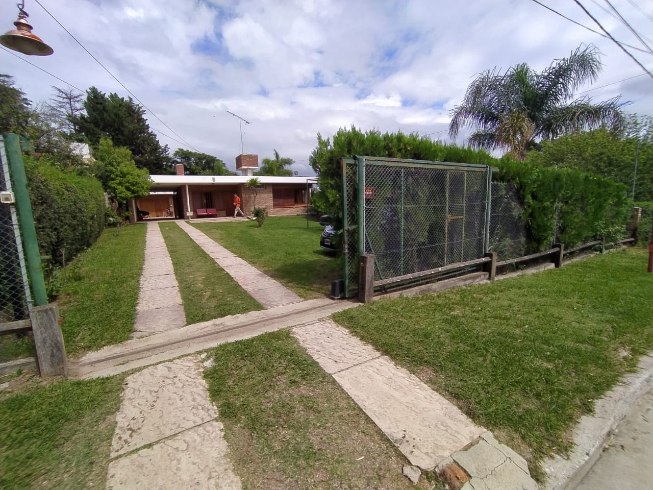 SE VENDE IMPECABLE PROPIEDAD EN COSTA AZUL NORTE