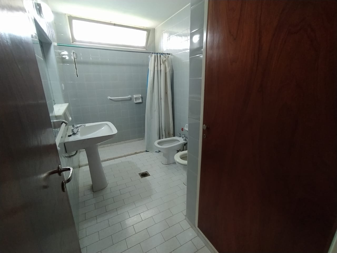 SE VENDE IMPECABLE PROPIEDAD EN COSTA AZUL NORTE