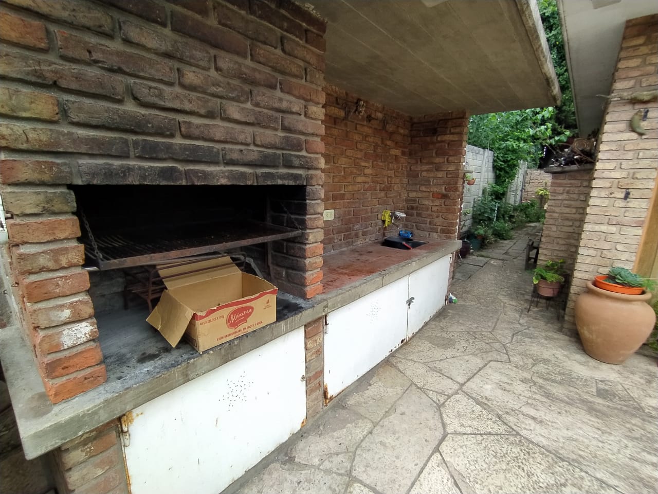 SE VENDE IMPECABLE PROPIEDAD EN COSTA AZUL NORTE