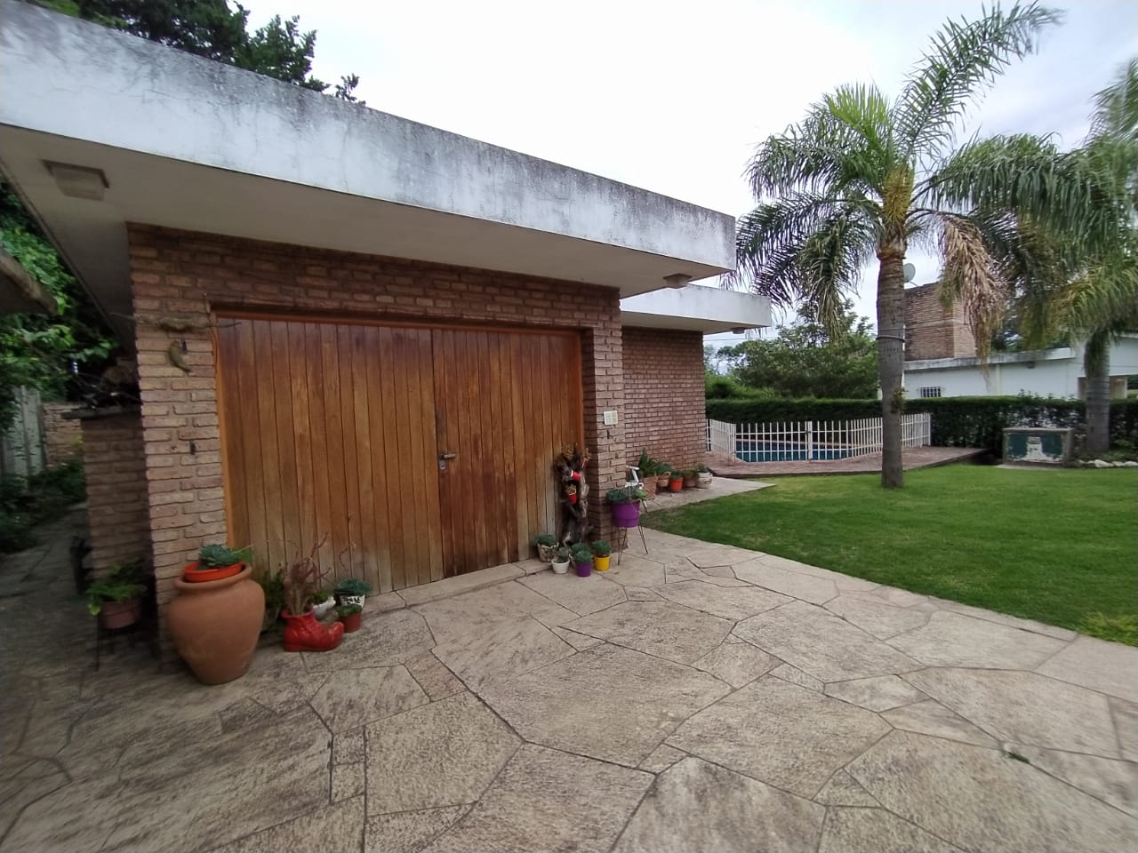 SE VENDE IMPECABLE PROPIEDAD EN COSTA AZUL NORTE