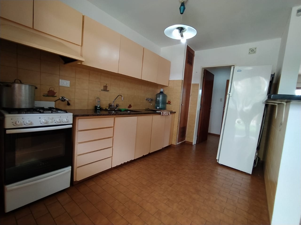SE VENDE IMPECABLE PROPIEDAD EN COSTA AZUL NORTE