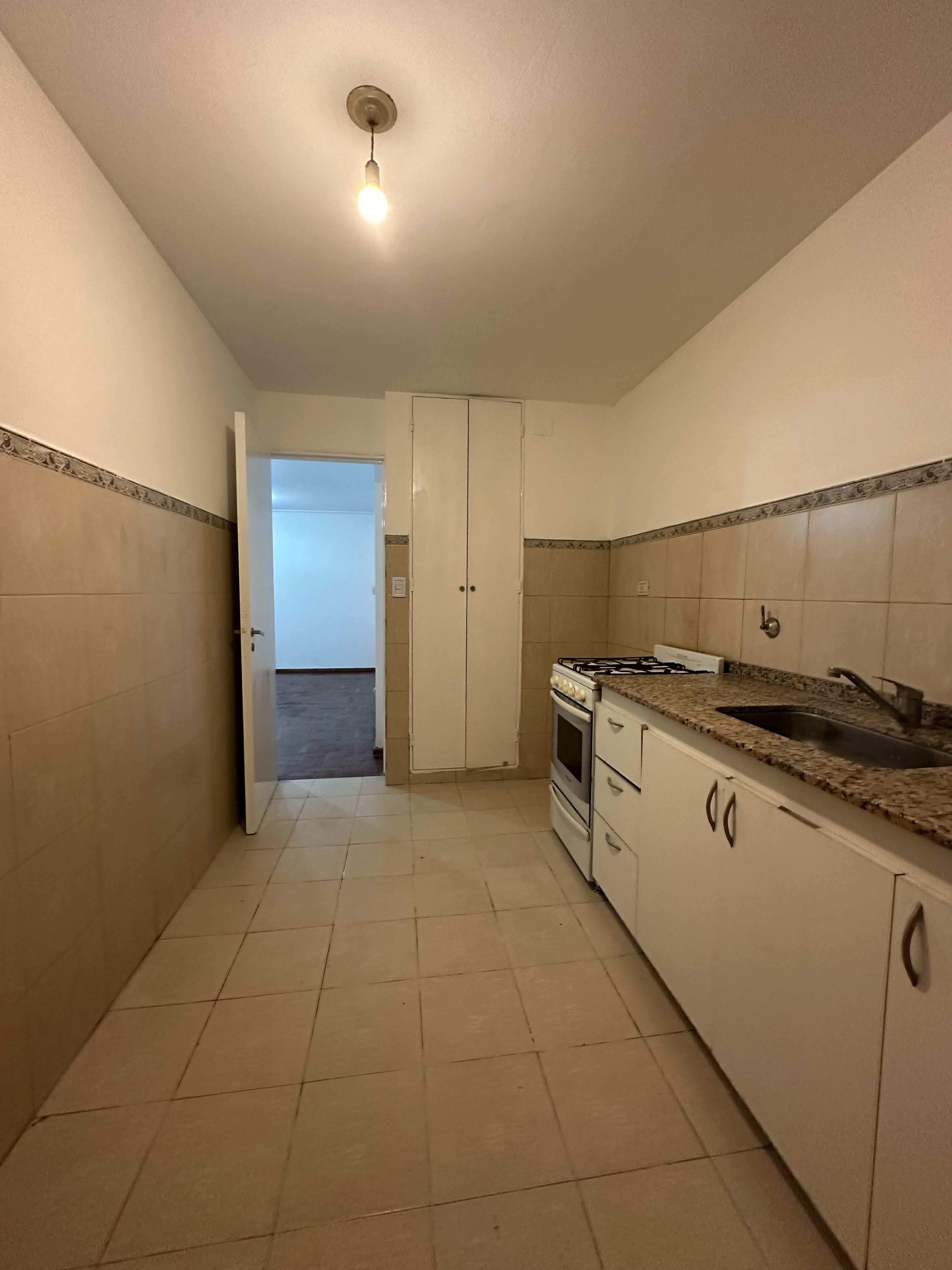 ALQUILER DEPTO EN LA MEJOR ZONA DE NUEVA CBA -  1 DORMITORIO CON GRAN BALCON! LO VEMOS?