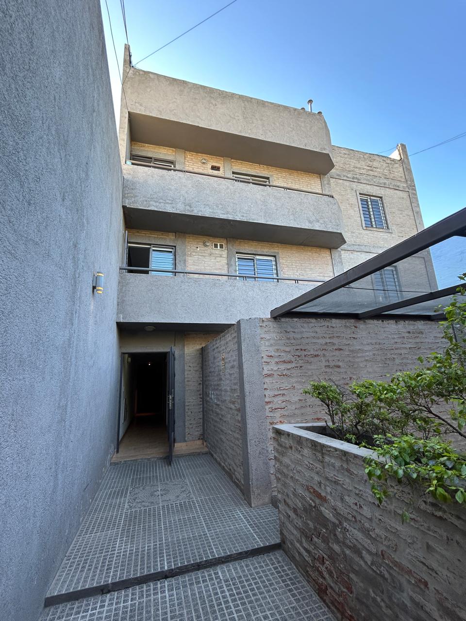 Alquiler dpto 2 dormi en Barrio Pueyrredon