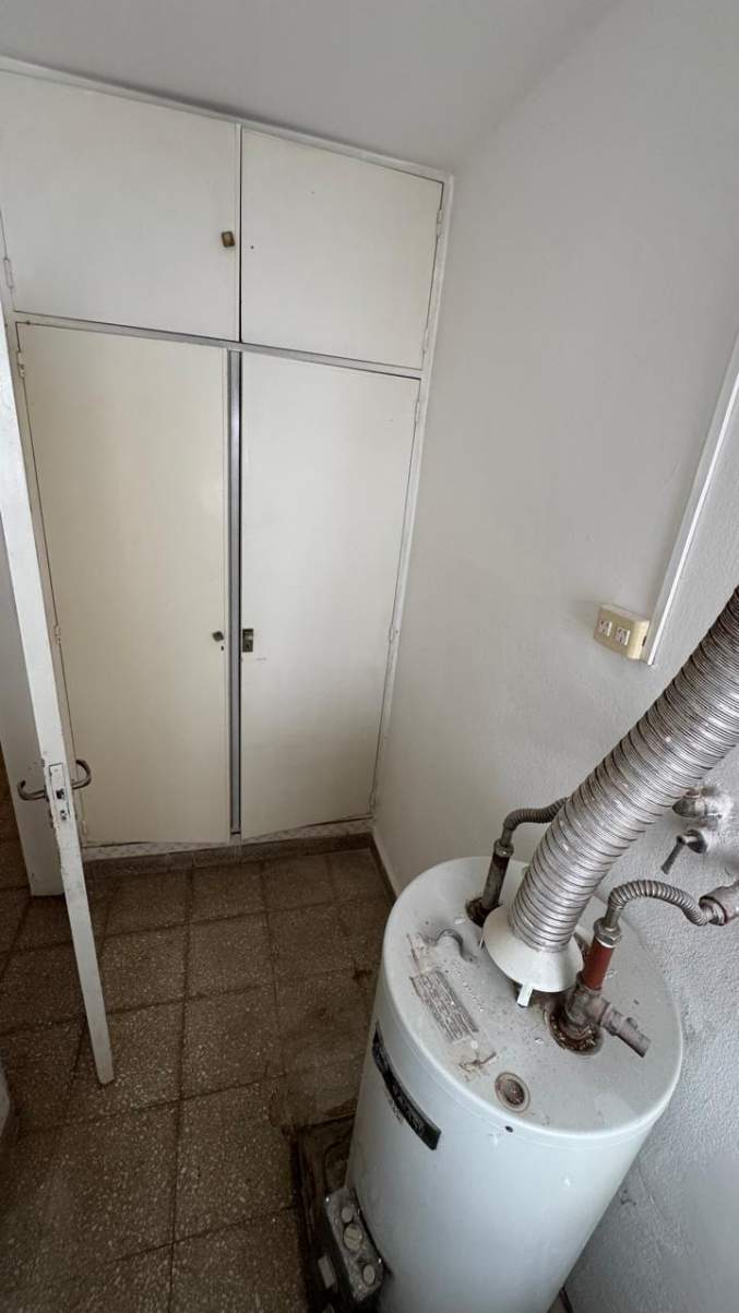 VENTA CASA 3 DORMITORIOS EN BARRIO PARQUE VELEZ SARSFIELD