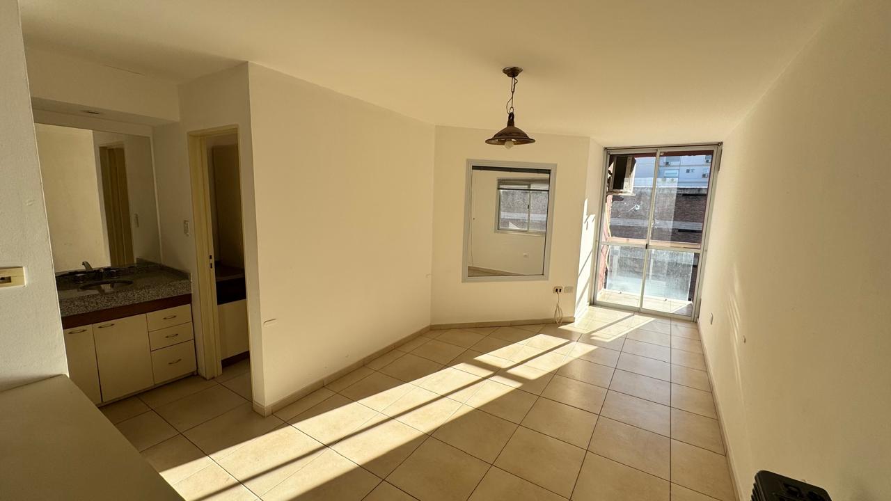 ALQUILER DEPARTAMENTO UN DORMITORIO EN CENTRO