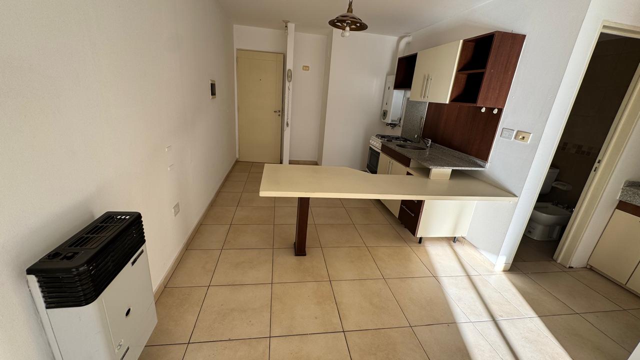 ALQUILER DEPARTAMENTO UN DORMITORIO EN CENTRO