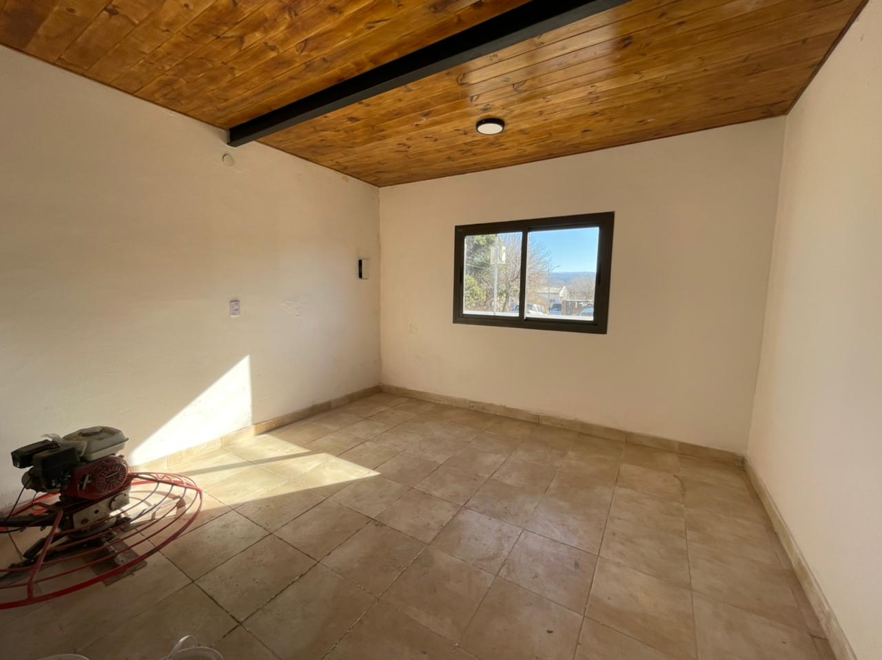 SE VENDE OPORTUNIDAD DE LOCAL-VIVIENDA