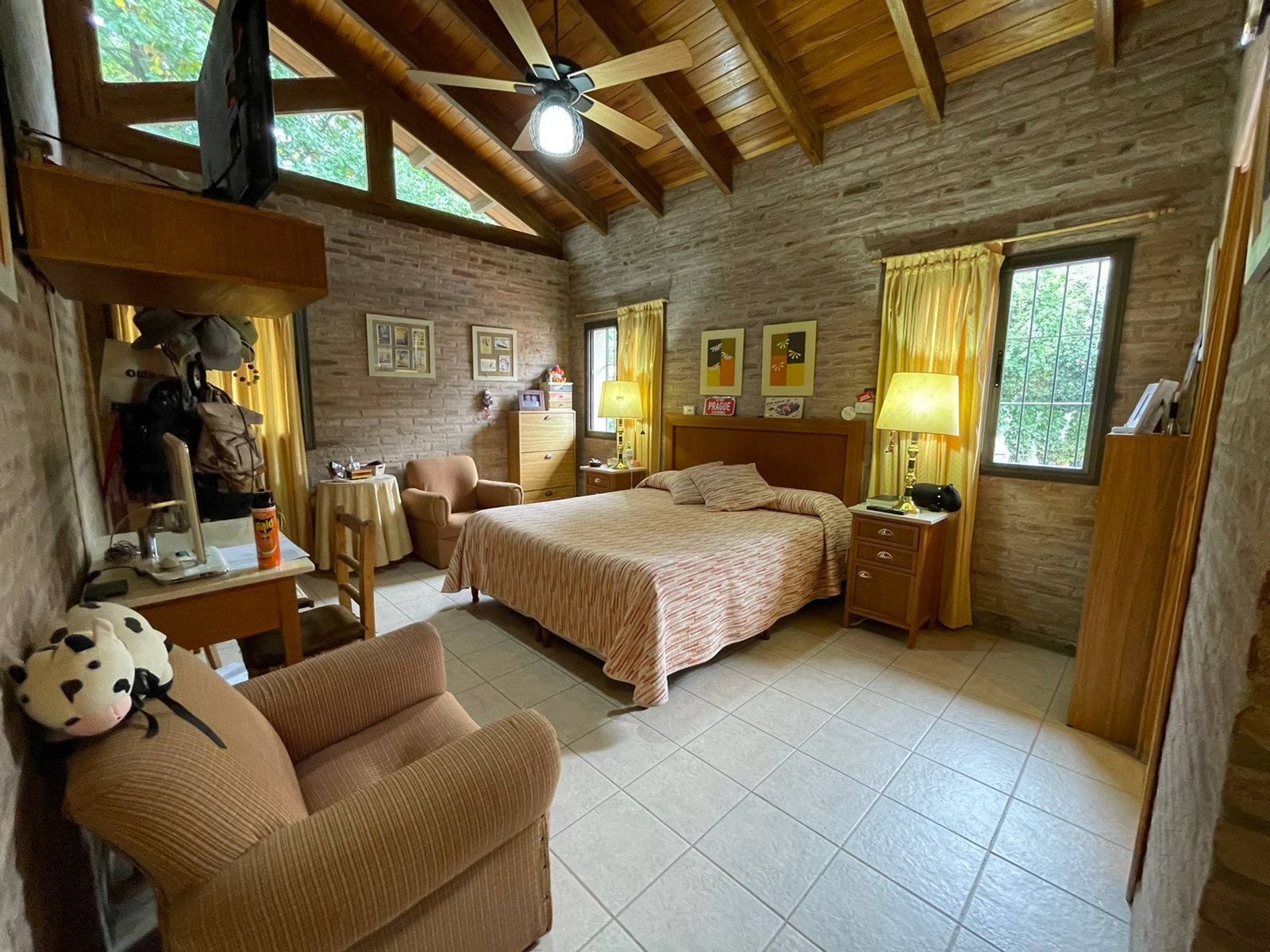 SE VENDE CASA EN BARRIO LAS VERTIENTES VILLA CARLOS PAZ