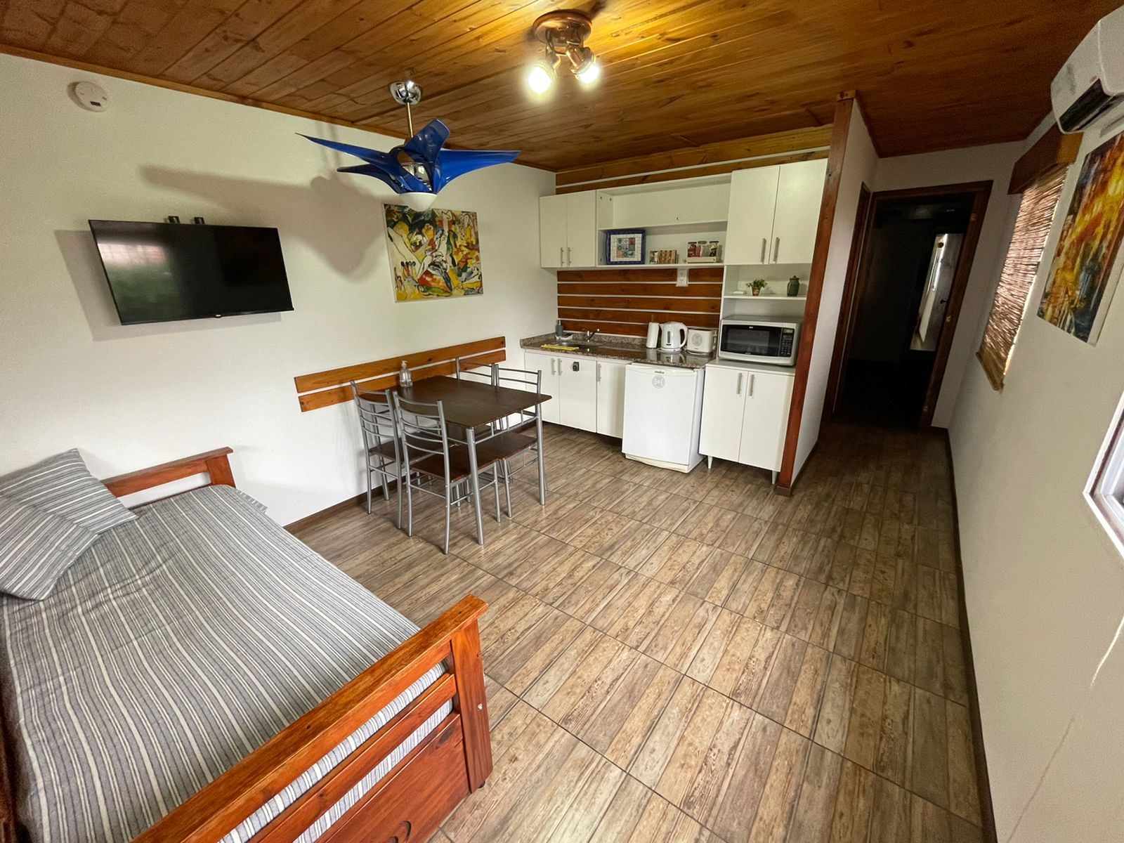 SE VENDE CASA EN BARRIO LAS VERTIENTES VILLA CARLOS PAZ