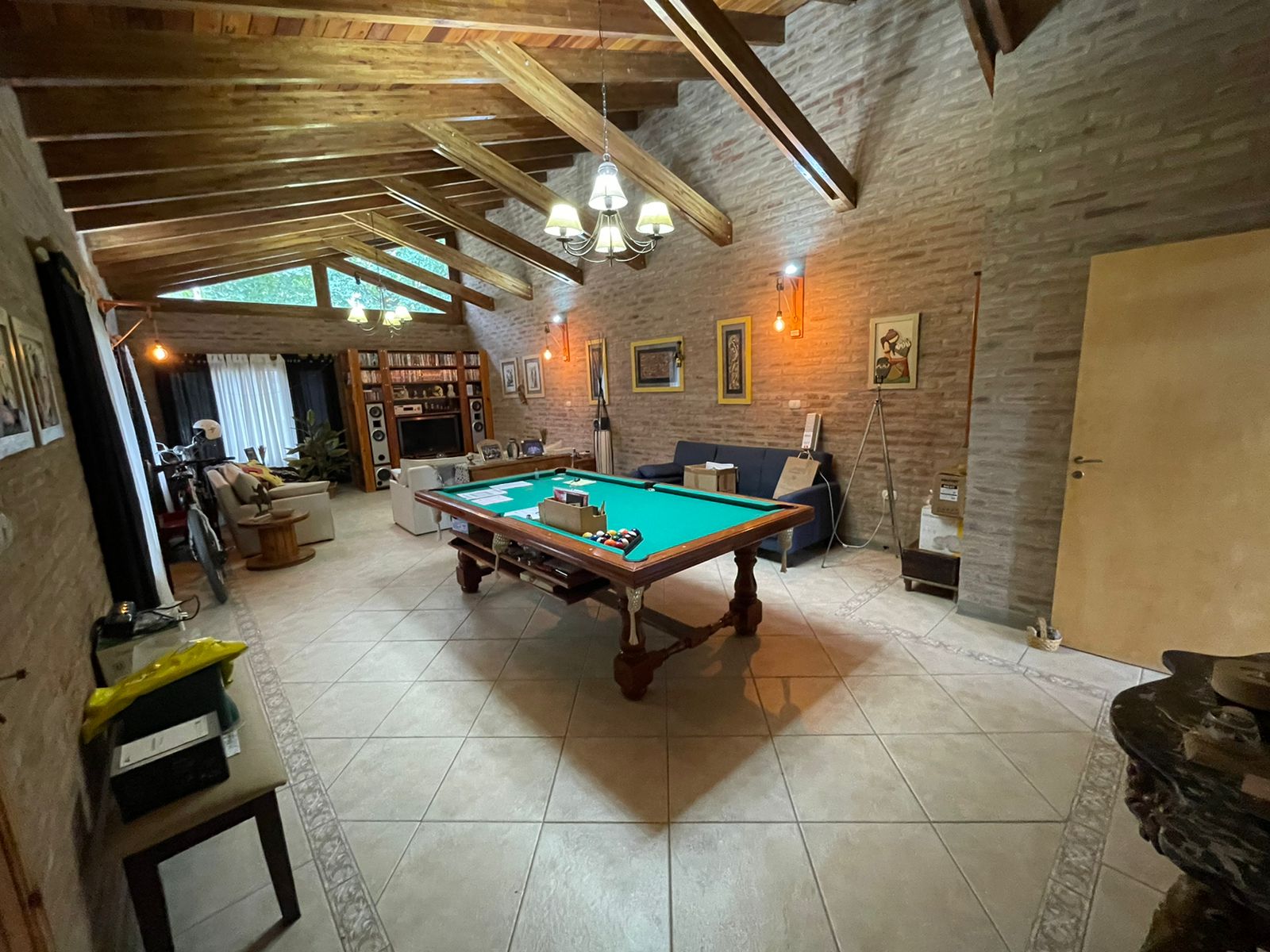 SE VENDE CASA EN BARRIO LAS VERTIENTES VILLA CARLOS PAZ