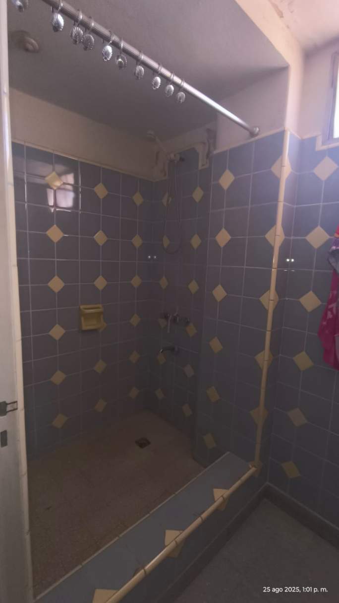 PASO DE LOS ANDES: LA PAMPA 315  CASA DE 4 DORMITORIOS A METROS DEL NUEVOCENTRO