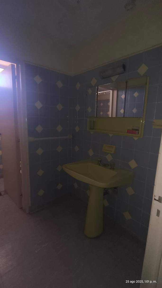 PASO DE LOS ANDES: LA PAMPA 315  CASA DE 4 DORMITORIOS A METROS DEL NUEVOCENTRO