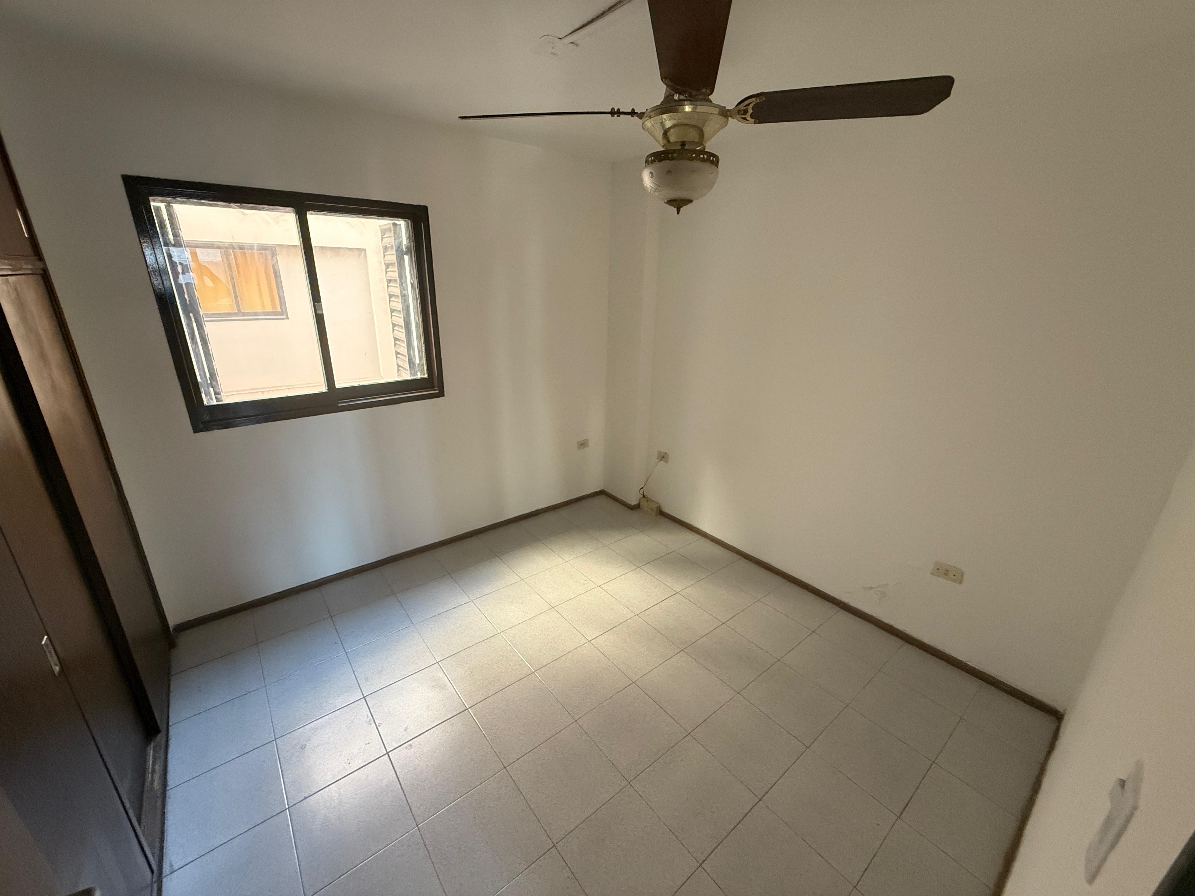 ALQUILER DEPARTAMENTO- CENTRO- (2 dormitorios  balcón)