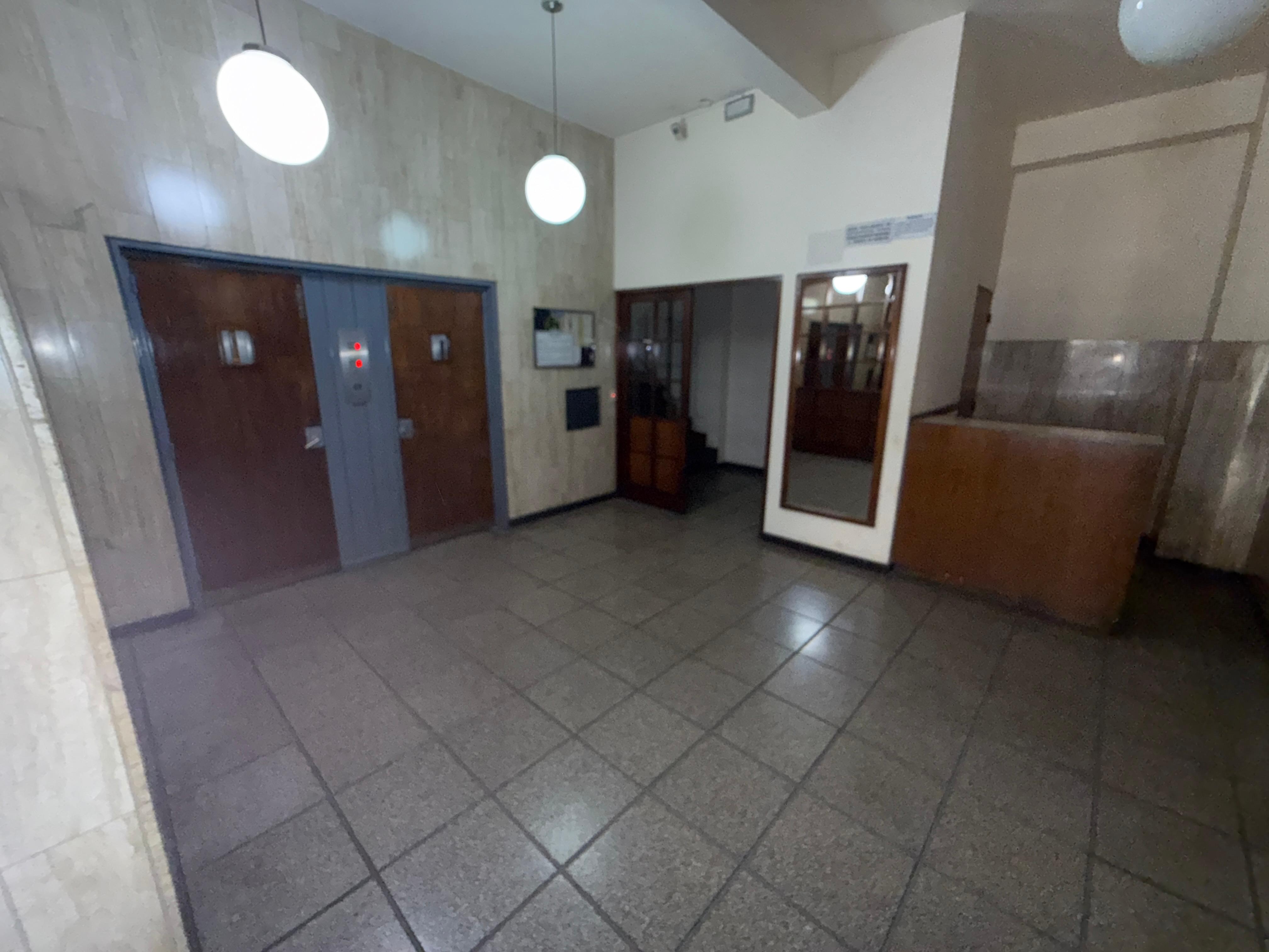 ALQUILER DEPARTAMENTO- CENTRO- (2 dormitorios  balcón)