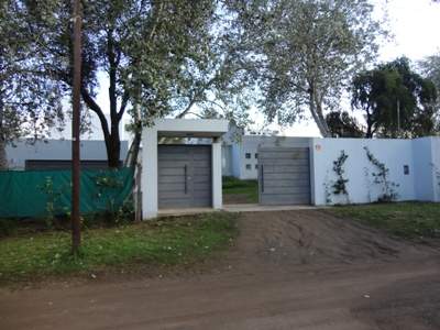 Alquiler Temporal Mensual Villa Allende golf amoblada con piscina