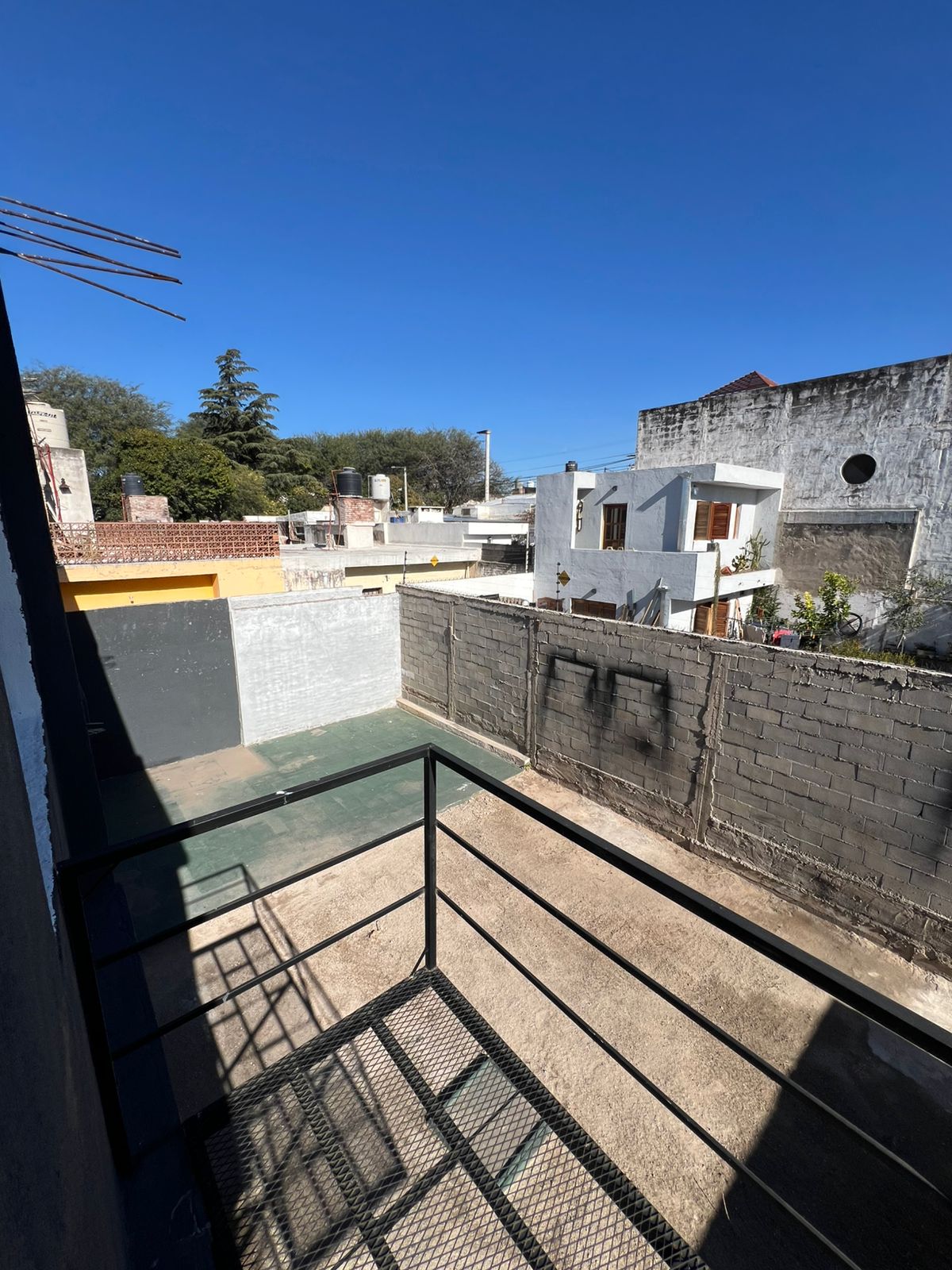 B BELLA VISTA - ALQUILO DEPARTAMENTO -1 DORMITORIO CON PATIO-