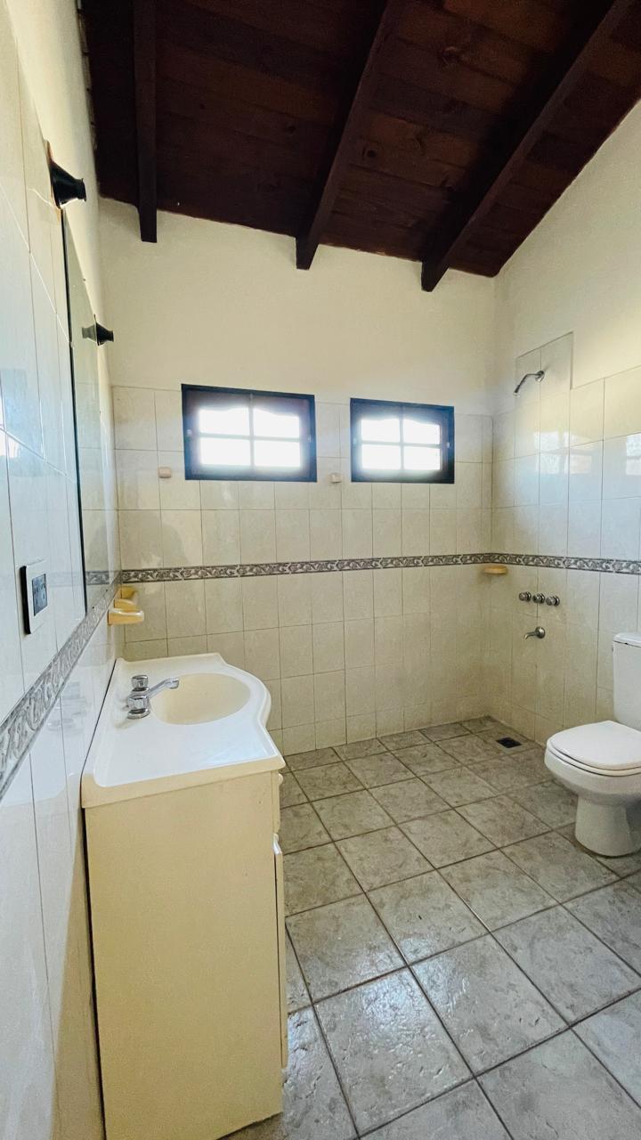 Departamento en Planta Alta 3 Dorm 1 Baño Cochera Terraza grande B Las Margaritas