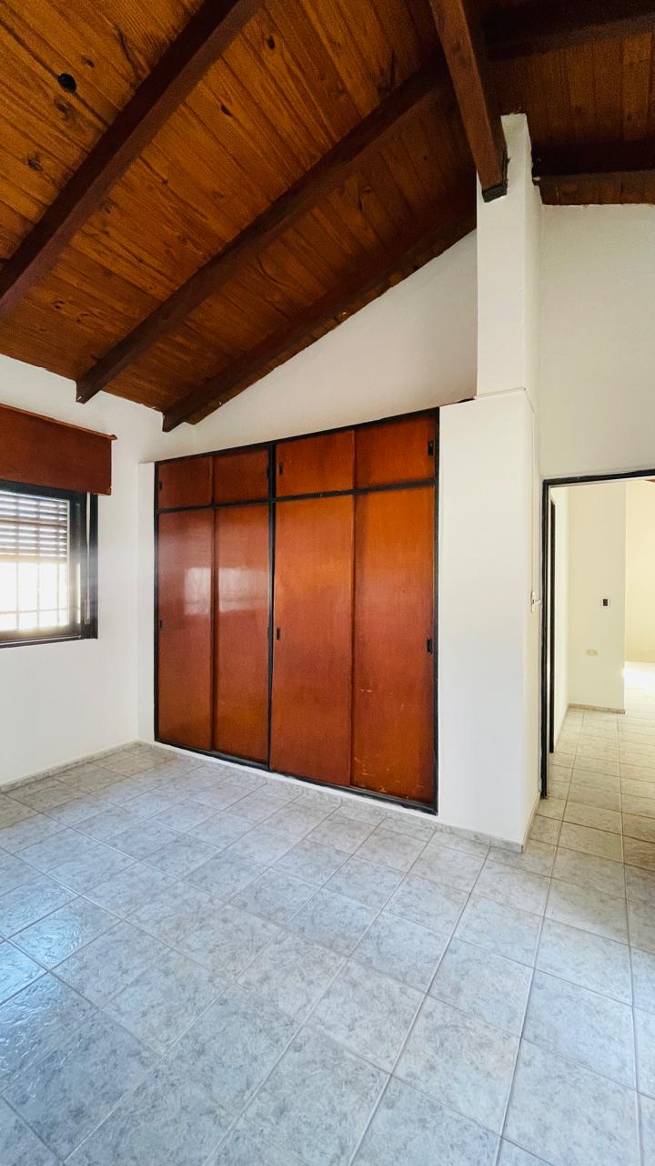 Departamento en Planta Alta 3 Dorm 1 Baño Cochera Terraza grande B Las Margaritas