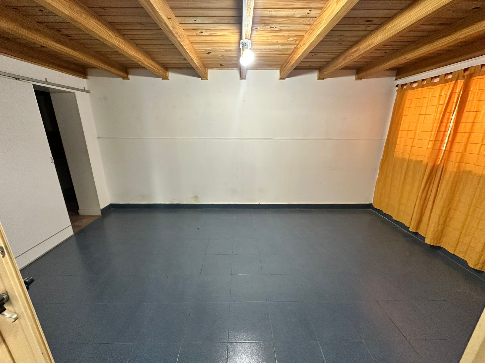 Propiedad Comercial en Esquina  Av. Alem al 700